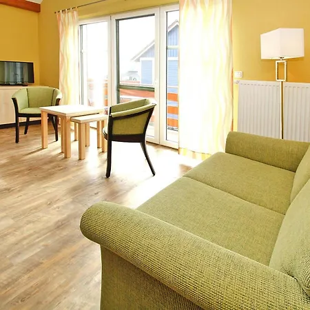 Апартаменты In Plau Am Mit Terrasse, Cleaning Included Плау-ам-Зее